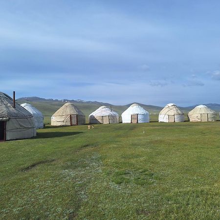 فندق Zalkar Yurt Camp Song-Kul المظهر الخارجي الصورة