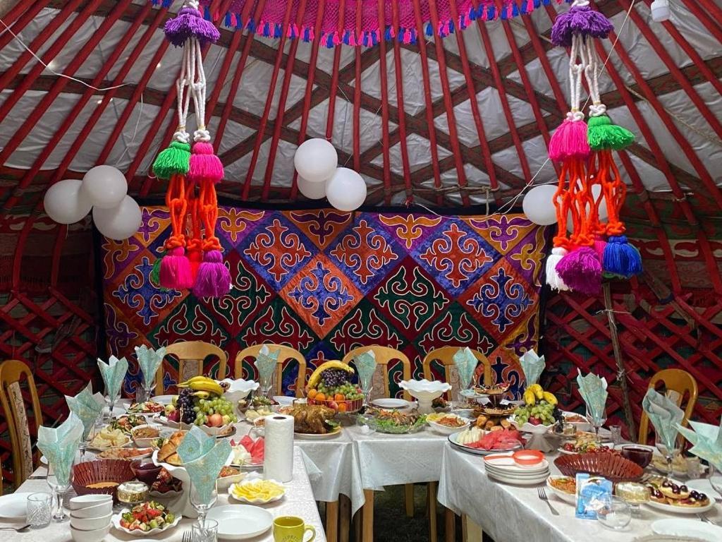 فندق Zalkar Yurt Camp Song-Kul المظهر الخارجي الصورة